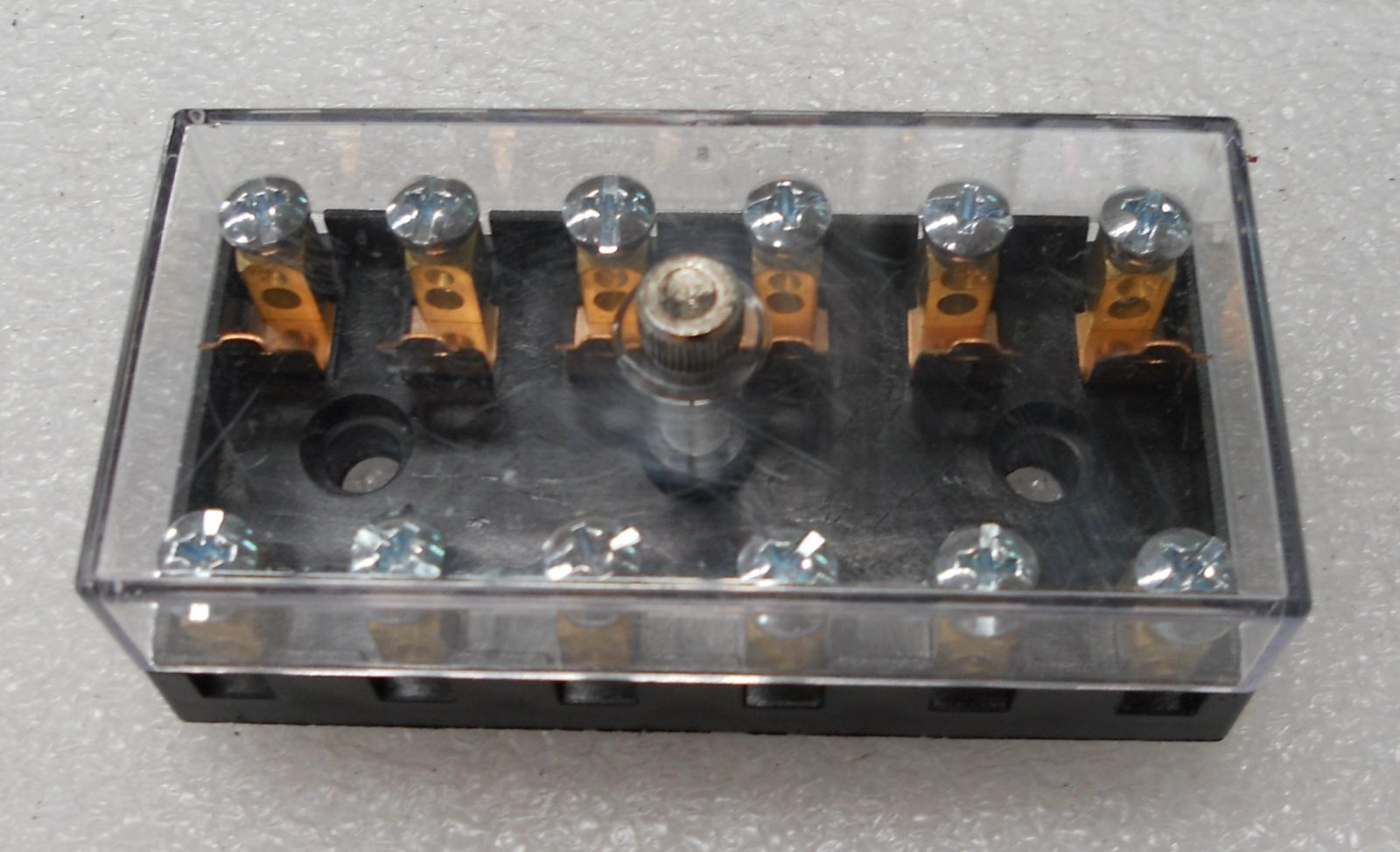 2D21580-PIC1.jpg