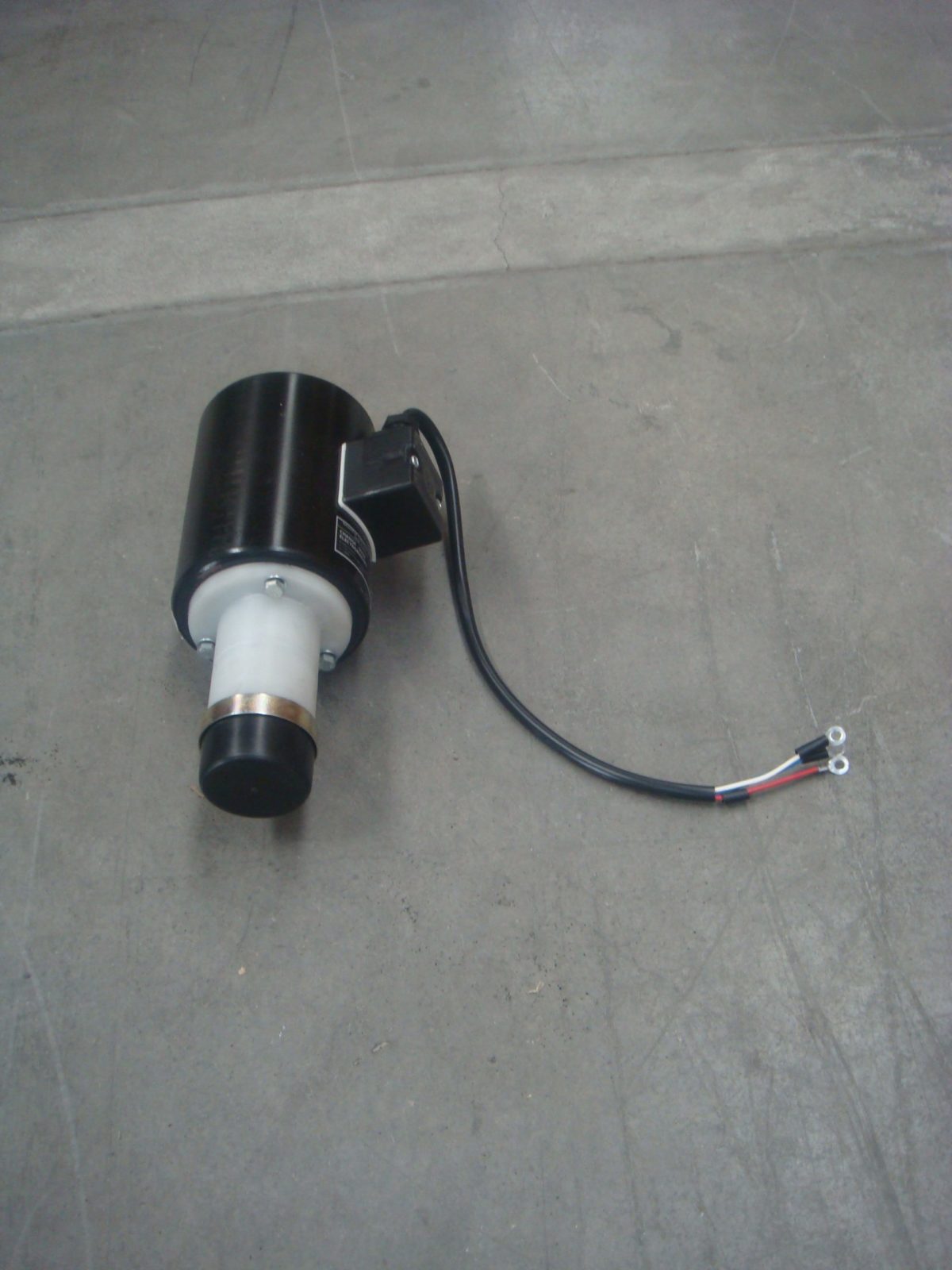 2J10859.pic2_-scaled-2.jpg