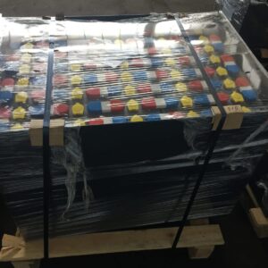 АКБ, Тяговая аккумуляторная батарея 80V 4PzSH 620 Ah ELHIM-ISKRA 1025х715х765, Тяговая АКБ Кислотная 80V 4 PzS 620 Ah